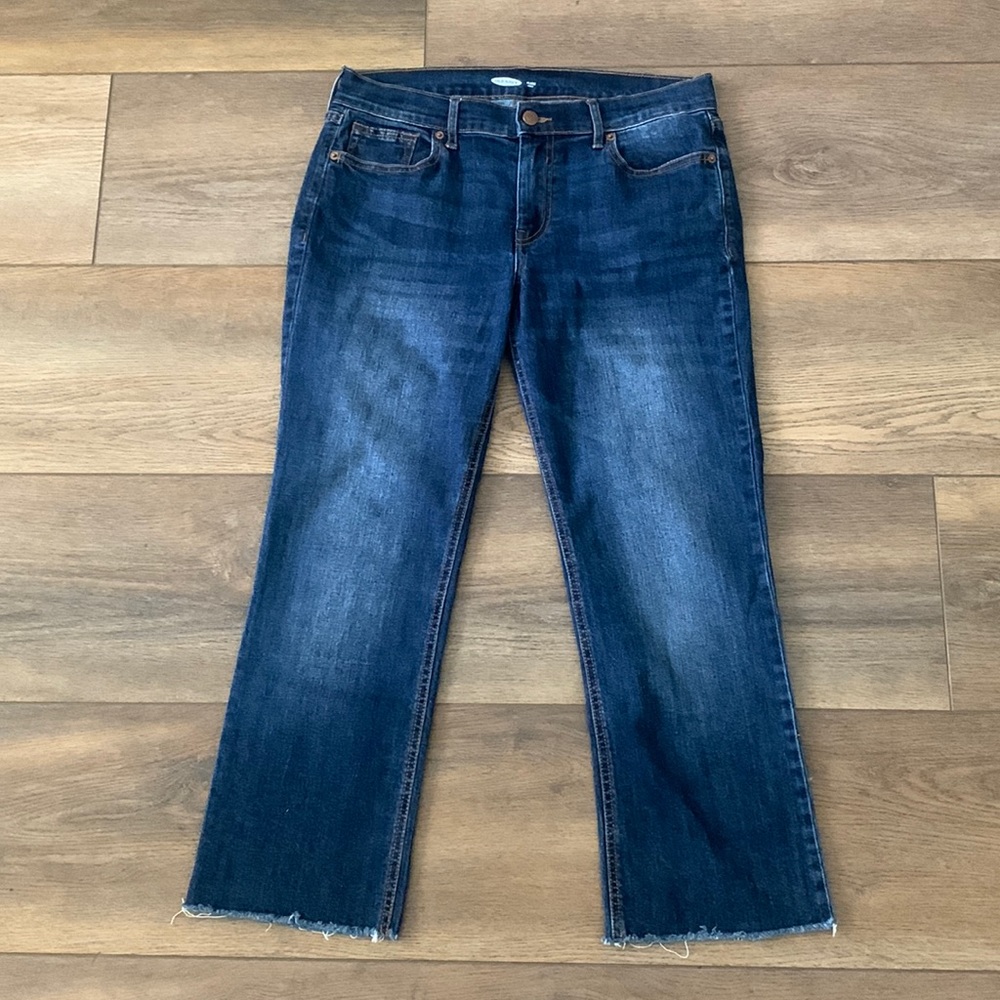 Old Navy ankle flare Jean